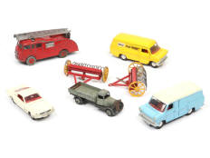 DINKY TOYS (GB) (8)