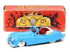 QUIRALU (FRANCE) (1)