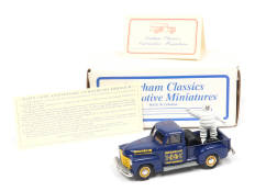 DURHAM CLASSICS (CANADA) (1)