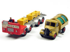 DINKY TOYS (GB) (2)