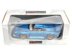 UT MODELS (HONG KONG) (1)