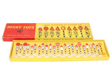 DINKY TOYS (GB) (1)