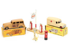 DINKY TOYS (GB) (5)