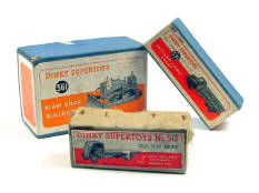 DINKY TOYS (GB) (3)