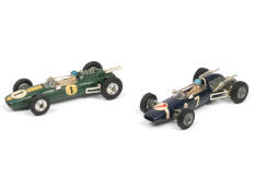 CORGI TOYS (GB) (2)