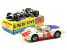 CORGI TOYS (GB) (2)