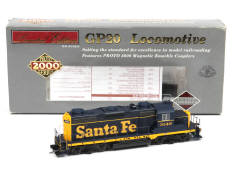 LIFE-LIKE PRODUCTS 'HO' (USA) (1)