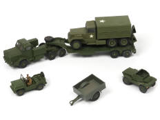 DINKY TOYS (GB) (5)