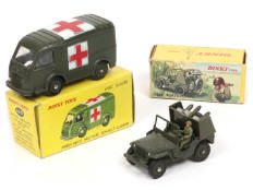 DINKY TOYS (FRANCE) (2)