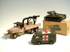 DINKY TOYS (FRANCE) (3)