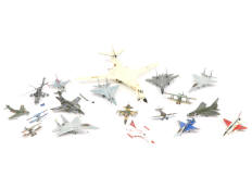 DIVERS (18)