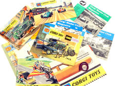 CORGI TOYS (GB) (10)