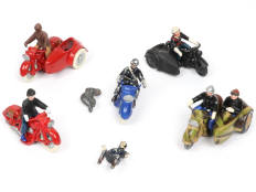 DIVERS (13)