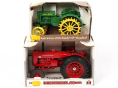ERTL (USA) (2)