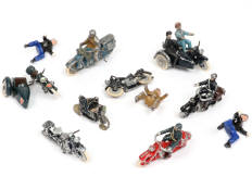 DIVERS (17)