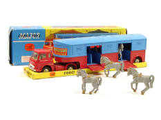 CORGI TOYS (GB) (1)