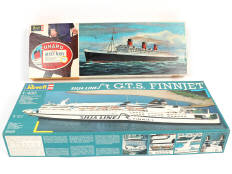 REVELL (2)