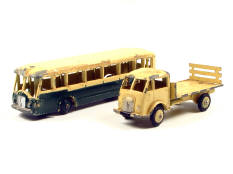 DINKY TOYS (FRANCE) (2)
