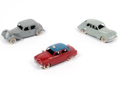 DINKY TOYS (FRANCE) (3)