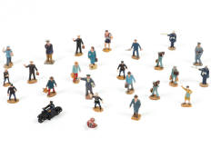 DIVERS (25)