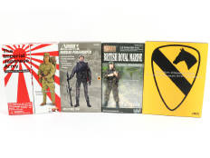 DIVERS (4)