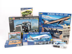REVELL (USA) (9)