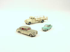 DINKY TOYS (3)