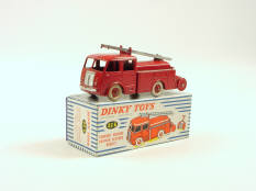 DINKY TOYS FRANCE (1)