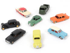 DINKY TOYS (FRANCE) (8)