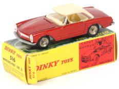 DINKY TOYS (FRANCE) (1)