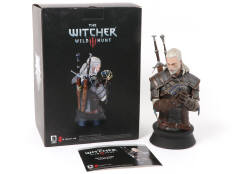 DARK HORSE DELUXE (CHINE) (1)