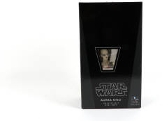 GENTLE GIANT (CHINE) (1)