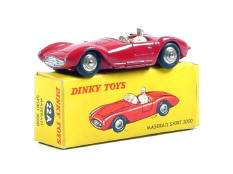DINKY TOYS FRANCE (1)