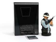 GENTLE GIANT (CHINE) (1)