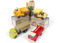 DINKY TOYS (GB) (4)