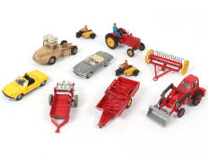 DINKY TOYS (10)