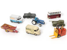 DINKY TOYS (8)