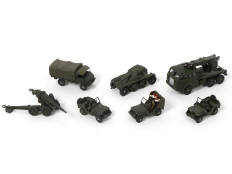 DINKY TOYS (FRANCE) (8)