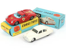 CORGI TOYS (GB) (2)