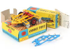 CORGI TOYS (GB) (2)
