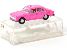 MAJORETTE (FRANCE) (1)