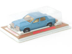 MAJORETTE (FRANCE) (1)