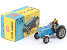 CORGI TOYS (GB) (1)