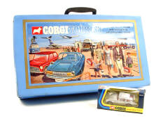 CORGI TOYS (GB) (2)