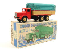 QUIRALU (FRANCE) (1)