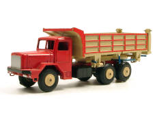 QUIRALU (FRANCE) (1)