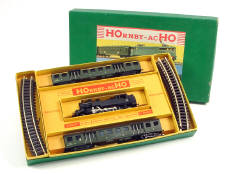 HORNBY 'HO' (1)