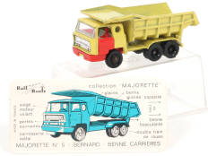 MAJORETTE (FRANCE) (1)