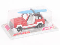 MAJORETTE (FRANCE) (1)