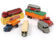 DINKY TOYS (FRANCE) (6)